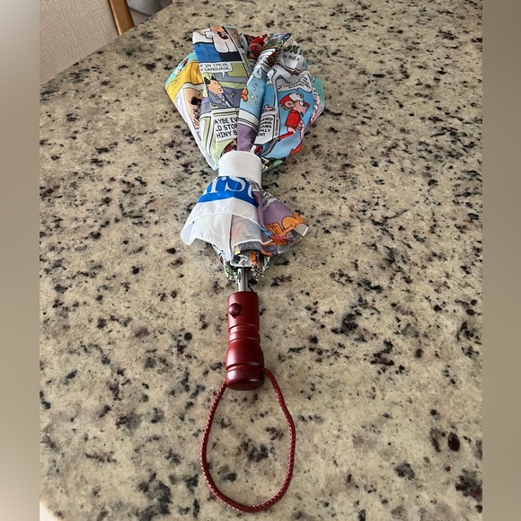 Vintage Dilbert Cartoon Themed Umbrella - Picture 1 of 8